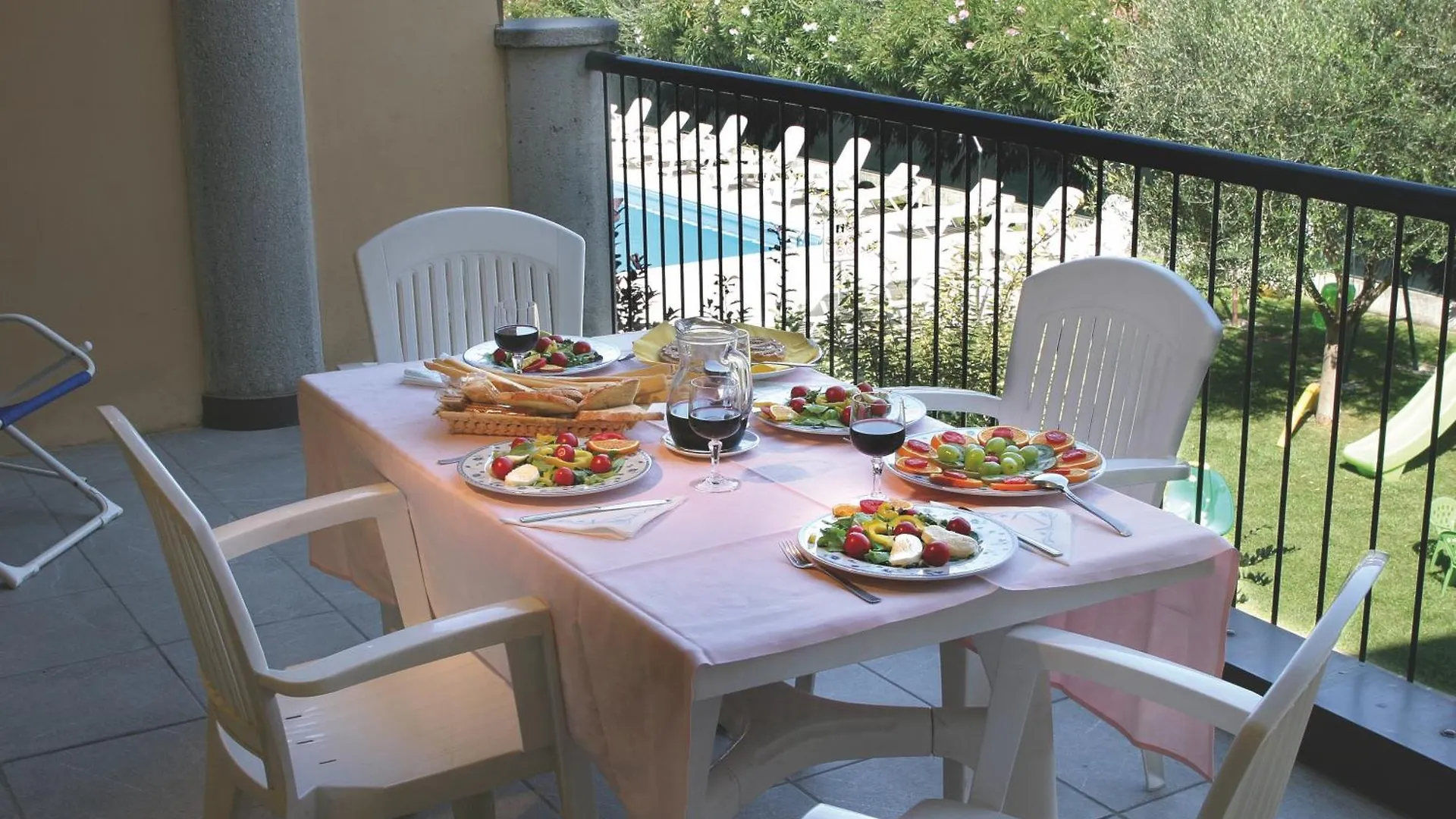 Residence Spiaggia D'Oro Desenzano del Garda Aparthotel