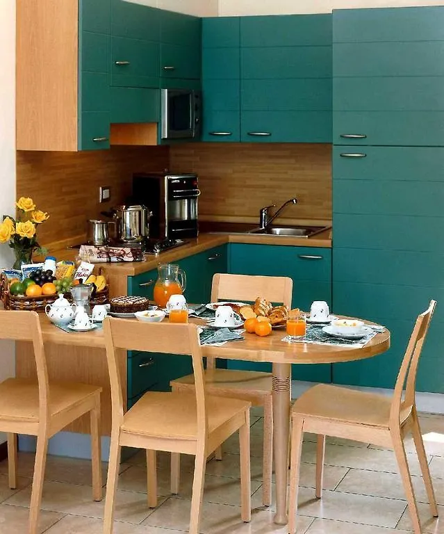 Residence Spiaggia D'Oro Desenzano del Garda Aparthotel