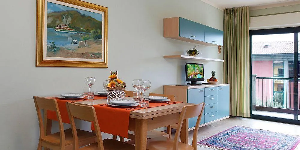 Residence Spiaggia D'Oro Desenzano del Garda 3*,  Italy